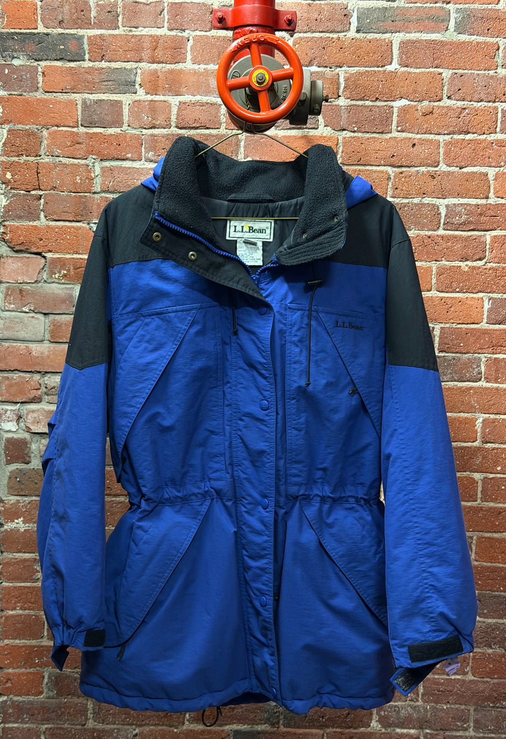 LLBean Women’s Reg Xl Black And Blue Outdoor Water-resistant Jacket