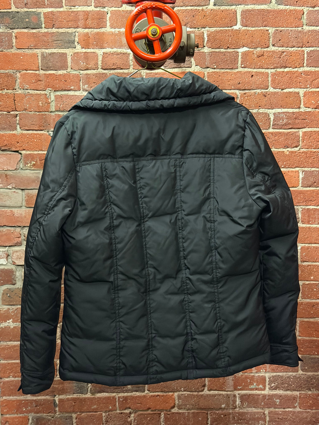 Vintage DKNY Black Quilted Puffer Jacket With Logo Lining